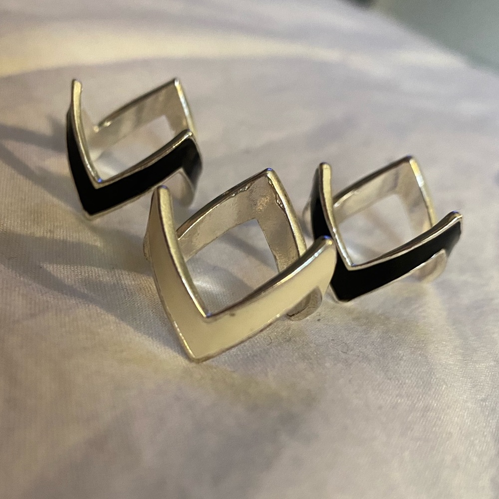 THREE Stackable Rings 🖤🤍 - Picture 2 of 2